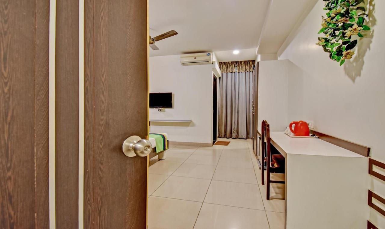 Treebo Raj Elegance Manyata Tech Park Hotel Bangalore Exterior photo